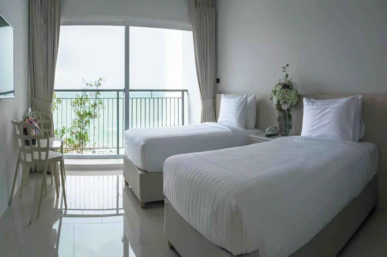 Worita Cove Hotel Na Chom Thian Bagian luar foto