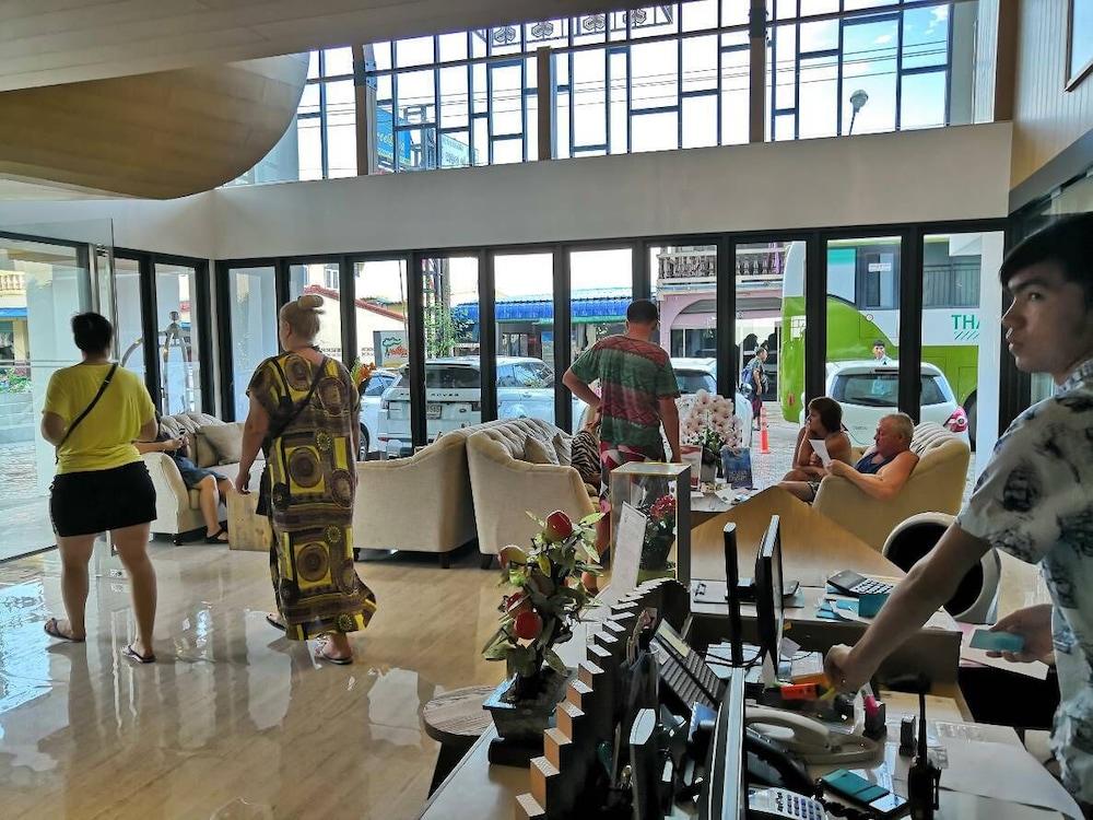 Worita Cove Hotel Na Chom Thian Bagian luar foto