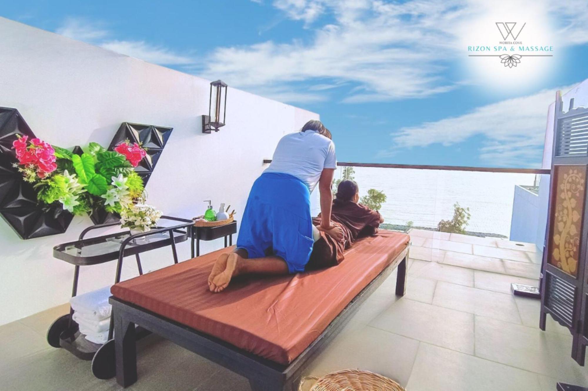 Worita Cove Hotel Na Chom Thian Bagian luar foto