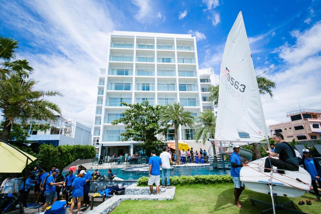 Worita Cove Hotel Na Chom Thian Bagian luar foto
